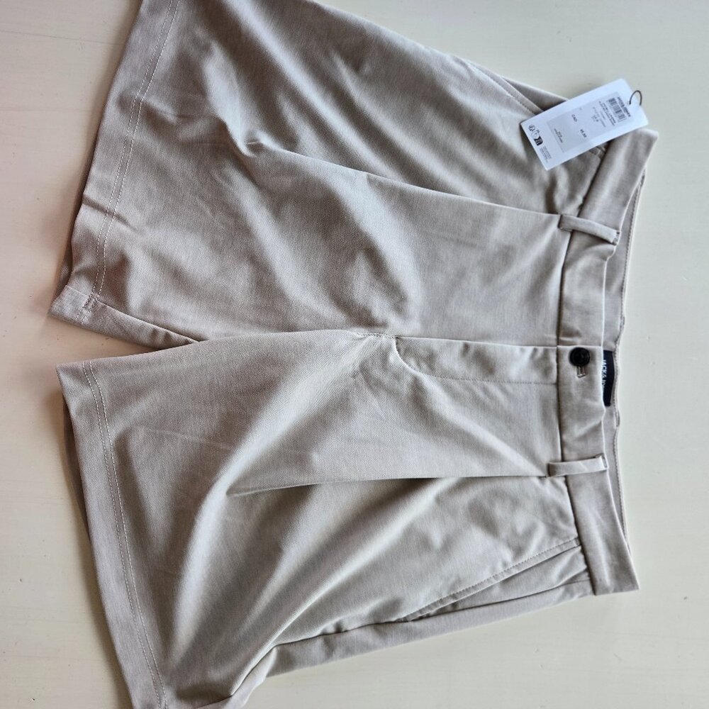 Jack & Jones Pleated Chino Shorts